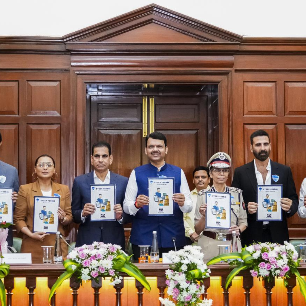 Akshay Kumar Reveals Daughter’s Online Gaming Harassment, Urges Cyber Safety Education in Schools